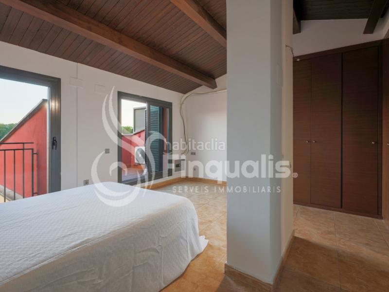 Foto cf4f079f-8192-4eaf-b004-04bbf5aa5578. Duplex avec parking dans Santa Eulàlia de Ronçana