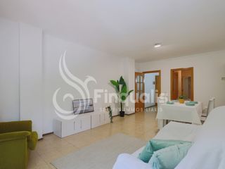 Etagenwohnung  Paseo muntanya. Con balc�n y ascensor