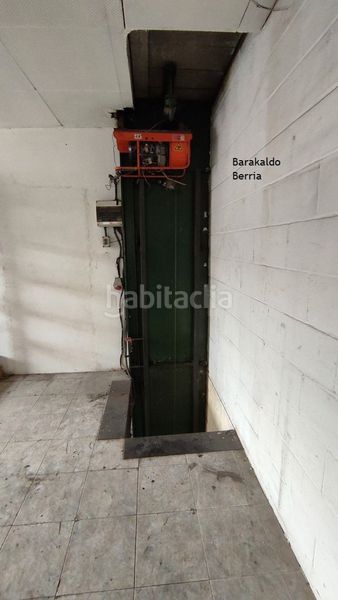 Foto b23d813f-d3ed-4571-ae65-123b978c1fe0. Nau industrial a Valle de Trápaga - Trapagaran