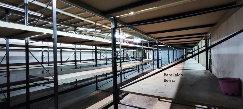 Foto d4b857d6-8d18-4359-ab50-1560718f8e2b. Bâtiment à usage industriel dans zubileta kalea 27 dans Barakaldo