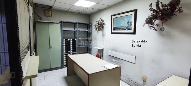 Foto 4c65db1a-6e8b-4ebc-be09-3815f167f6cb. Industrial building in zubileta kalea 27 in Cruces Barakaldo