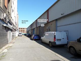 Location Bâtiment à usage industriel à Calle zubileta 25