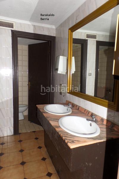 Foto 1c720246-395c-4937-8fc3-69bf299364e3. Local comercial a portu kalea 13 a Lasesarre Barakaldo