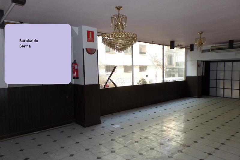 Foto 79479712-d9ea-4fd9-90db-2f6a0f711c41. Local comercial a portu kalea 13 a Lasesarre Barakaldo