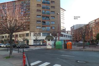 Location Bureau à Avenida a. miranda 3