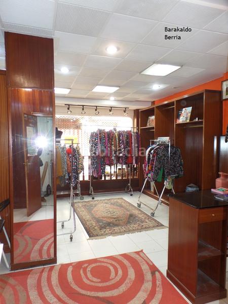 Foto 658f6c16-86d9-4322-abbb-0571b56095b4. Lloguer local comercial a la bondad kalea 5 a Centro Barakaldo