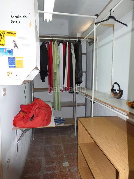 Foto 72491e79-318d-483e-a9c3-d44740244d80. Local comercial en la bondad kalea 7 en Centro Barakaldo