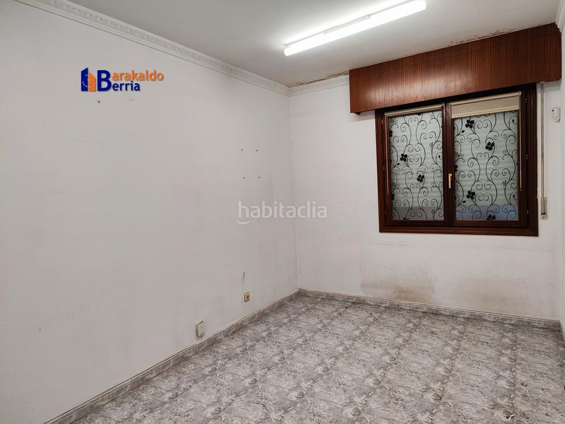 Foto 79e1bf83-80a6-49ca-bffb-b15ee96ad086. Alquiler oficina en eguzkiagirre kalea 7 oficina en alquiler en Barakaldo