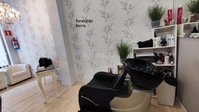 Foto a9a183a7-f2d3-4030-b4bf-f688cb9cbc9e. Local comercial en avenida a. miranda 15 en Bagatza - S. Vicente Barakaldo