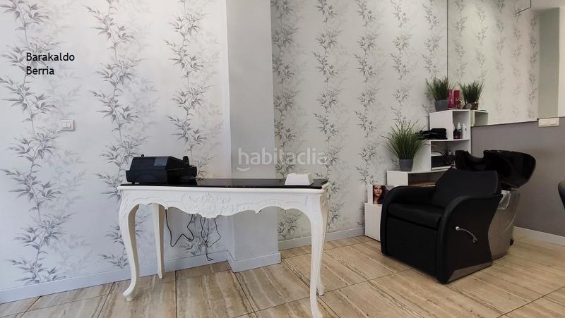 Foto c25bb986-6387-4c44-9094-0db964a45ab5. Local comercial en avenida a. miranda 15 en Bagatza - S. Vicente Barakaldo