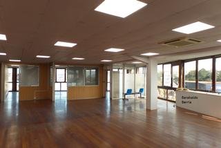 Rent Office space in Industrial trapaga-causo poligonoa 19