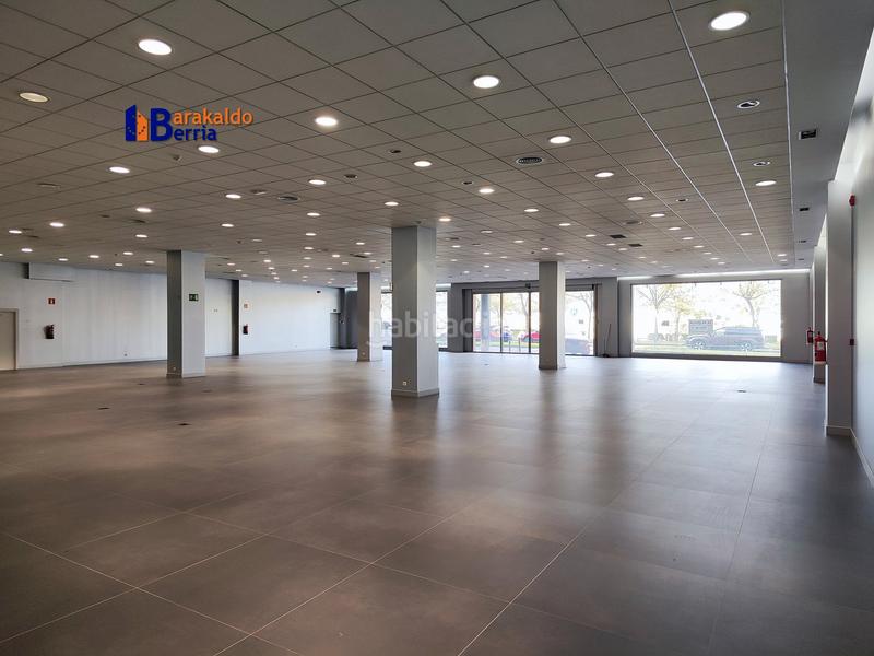 Foto 185fa50d-4039-407c-9d8b-7260fcb917c1. Affitto locale commerciale in Bagatza - S. Vicente Barakaldo