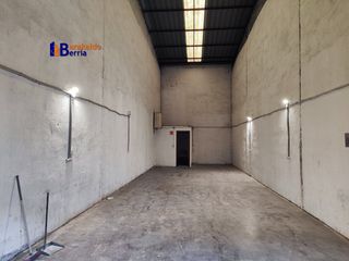 Nau industrial  Polígono industrial aurrera poligonoa. Nave de 80 m² con gran altura en polígono aurrera