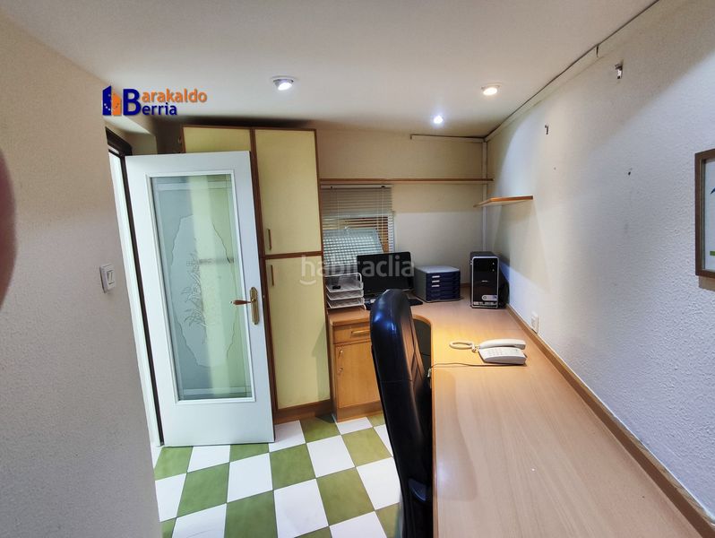 Foto a84463a7-a6b7-4e29-8391-61b5b02cfcfc. Affitto locale commerciale in vicente blasco ibañez kalea 32 in Sestao