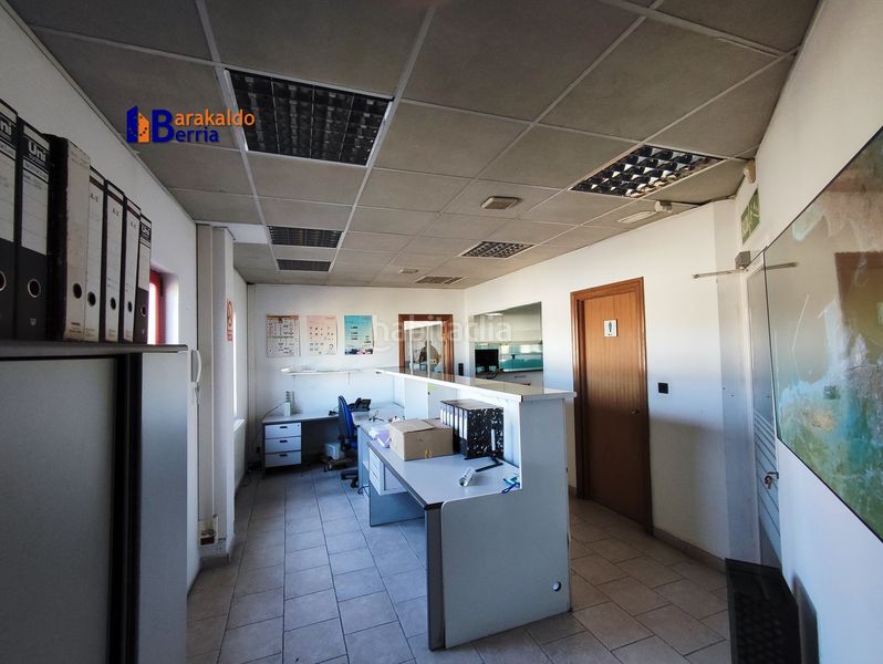 Foto 524a1b55-c2a1-4d8c-b840-fa85c2bf15f5. Nau industrial a asua-erletxe errepidea 8 a Erandio