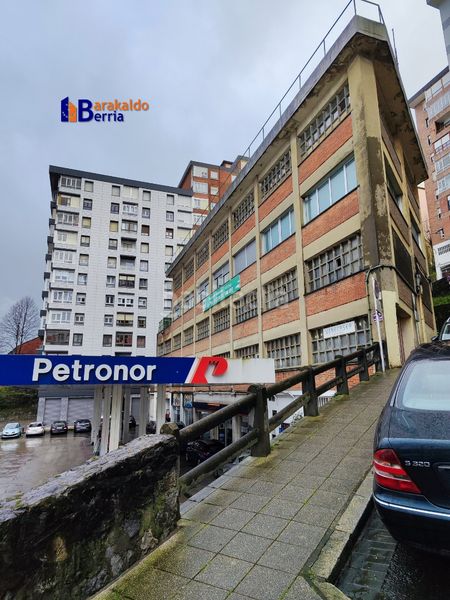 Foto 0d28599a-069e-4bac-9976-985343d74b9e. Nau industrial a La Paz - El Carmen - Anunciación Sestao