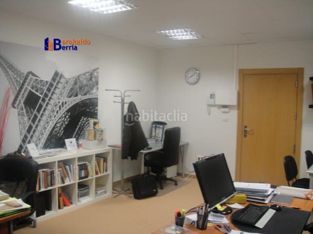 Foto fa06a8d6-c19e-43ef-aa48-ddbddfa865ea. Büro in askatasun etorbidea 65 in Bagatza - S. Vicente Barakaldo