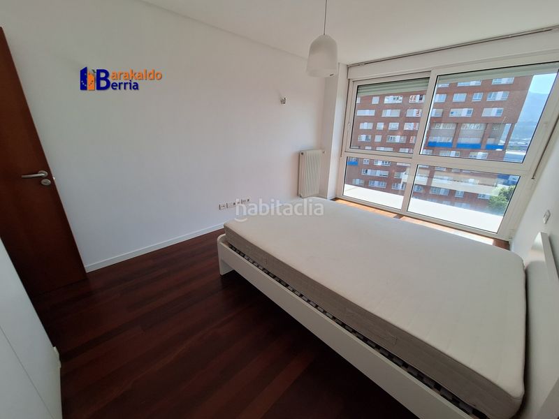 Foto 796331b2-d529-4f12-af29-e4de439d94e5. Apartament amb calefacció aparcament a Bagatza - S. Vicente Barakaldo