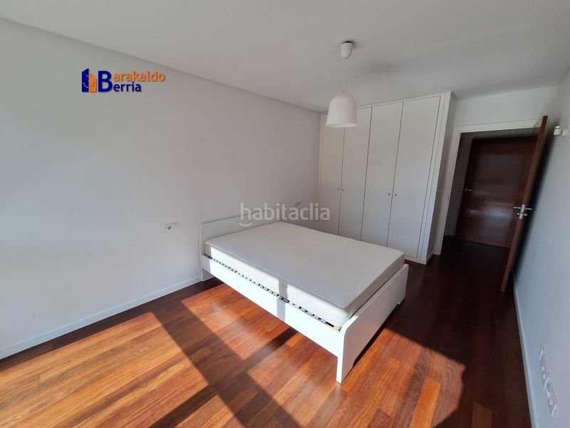 Foto bdcb2aec-b16e-4012-950c-c9caa4c75f71. Apartament amb calefacció aparcament a Bagatza - S. Vicente Barakaldo