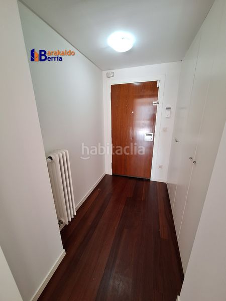 Foto cb027988-2fb8-4f99-b403-c9086f8dbd9a. Apartament amb calefacció aparcament a Bagatza - S. Vicente Barakaldo
