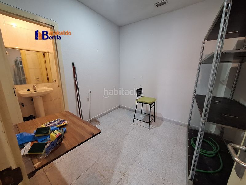 Foto 004c3dc7-560f-4673-b155-00ea29ea4303. Rent business premise in la bondad kalea 12 in Bagatza - S. Vicente Barakaldo