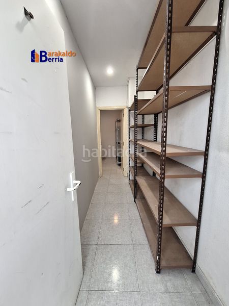 Foto f9ecbbb9-0d71-4042-a0ec-0628010163f1. Rent business premise in la bondad kalea 12 in Bagatza - S. Vicente Barakaldo