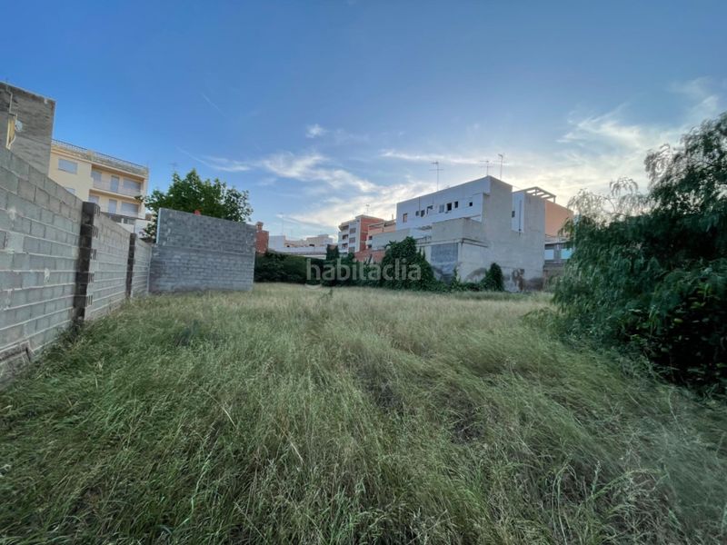 Foto ea4851b6-64f1-43de-aa6d-32fbcdf56645. Terreny residencial a Benaguasil