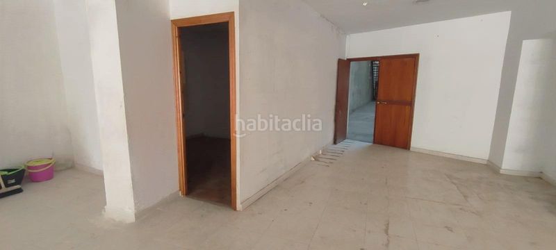 Foto d5cb16a2-d8a7-437c-8335-079bda4fc31f. Local comercial a Casco Antiguo Llíria