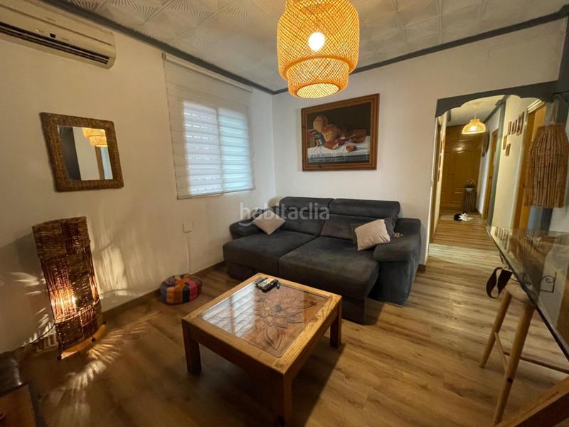 Foto 435d8dc2-214a-46d1-843a-fa0fa376825e. Rez-de-chaussée dans Barrio de Campanar Valencia