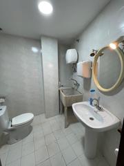 Planta baja en Casco Antiguo. Local con posible cambio de uso a vivienda