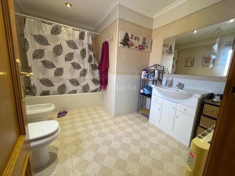 Foto c1153f1b-c8db-498b-98a7-c4a5f95a04fa. Xalet amb aparcament piscina a Urbanizaciones Llíria