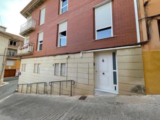 Pis a Casco Antiguo. Oportunidad única! edificio completo con tres viviendas independ