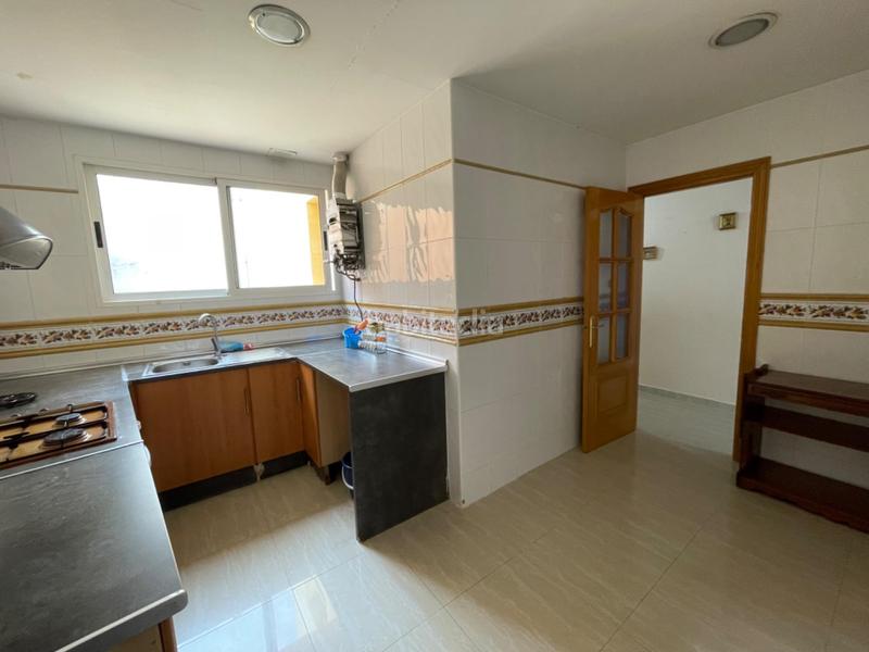 Foto b7f2ec4d-ef9d-4955-becf-1ed475621bf1. Etagenwohnung in Casco Antiguo Llíria