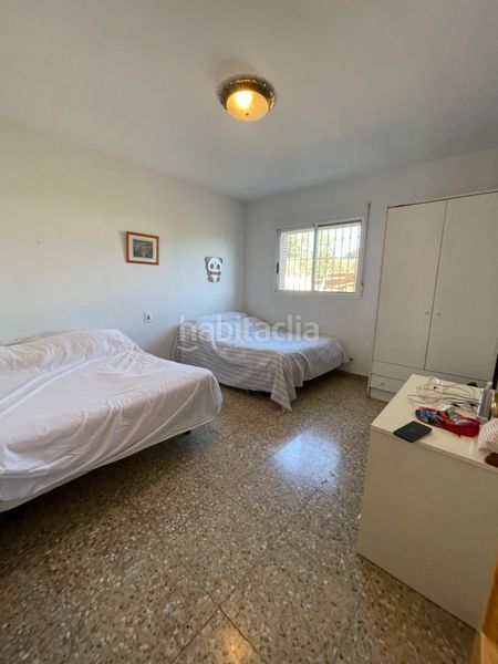 Foto e23691be-2e97-4b4d-aab5-f4b93ea4f125. Xalet amb aparcament piscina a Urbanizaciones Llíria