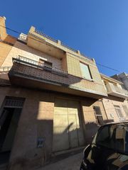 Haus in Benissanó. Casa en benissanó