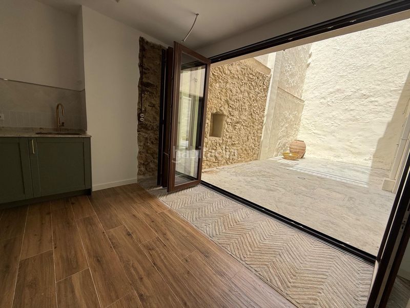 Foto f6ce9316-a823-4cf4-ab25-8098d4441239. Casa a Benissanó