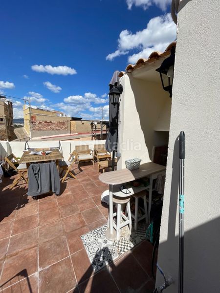 Foto dfef8c3a-6cb7-4775-a982-66998fa4e7ac. Casa amb aparcament a Casco Antiguo Llíria