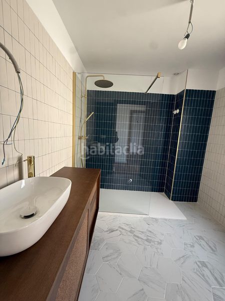 Foto 322b5f81-f73b-4101-bd46-6396533f73e3. Casa amb calefacció a Núcleo Urbano Pobla de Vallbona (la)