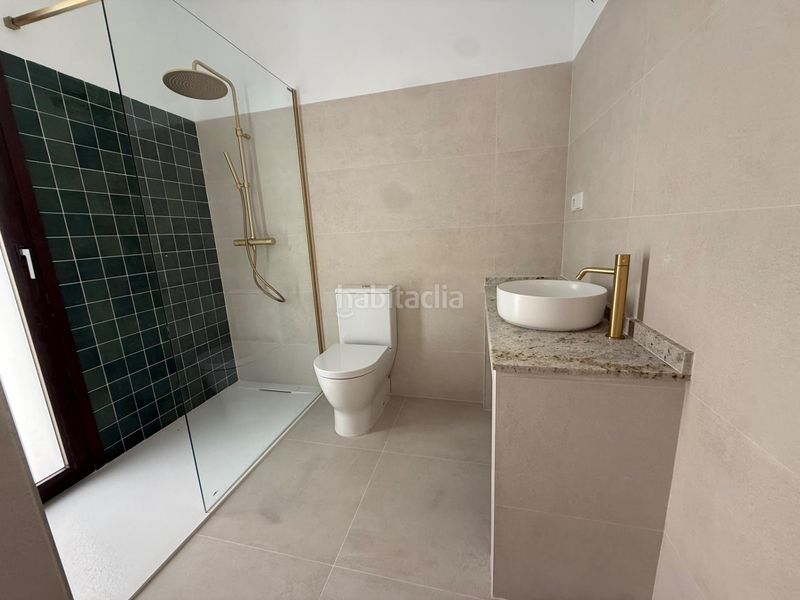 Foto a63cdeb7-e1f8-43f0-9178-d9e98e2a7700. Casa amb calefacció a Núcleo Urbano Pobla de Vallbona (la)