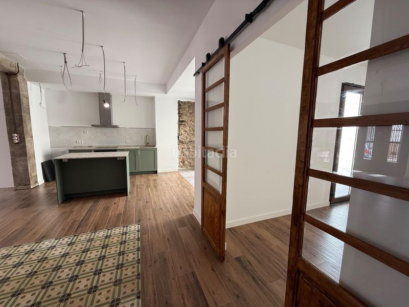 Foto b8583669-2a80-422b-9fbc-d2111460428c. Casa amb calefacció a Núcleo Urbano Pobla de Vallbona (la)