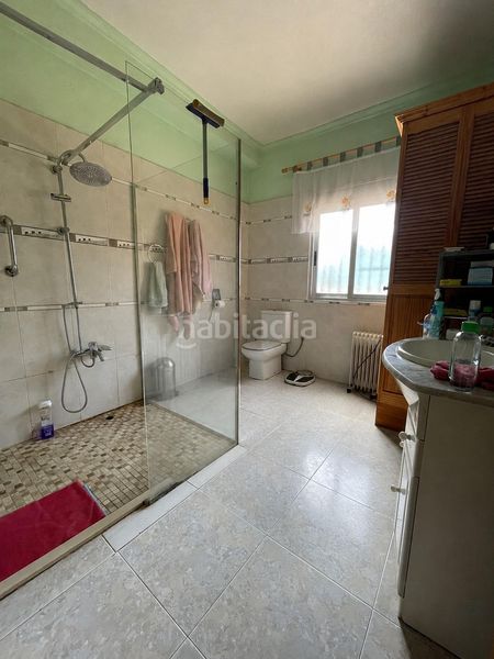 Foto b779de7d-3b75-42e8-9e46-aa998f5aff9a. Xalet amb aparcament piscina a Vilamarxant