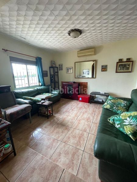 Foto fbdb1083-c83e-4a4f-8796-ce1d8f5f4893. Xalet amb aparcament piscina a Vilamarxant