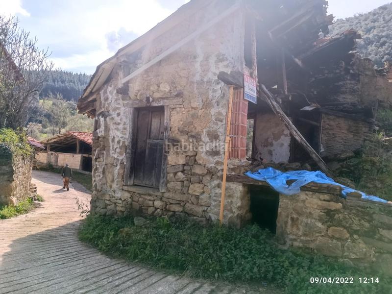 Foto b633ffc6-3820-4251-8f35-0c3409ad84d2. Finca rústica terreno urbano con proyecto incluido en Potes