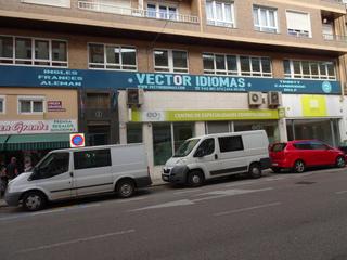 Lloguer Oficina a El Parque - Zapatón. Oficina de 330 m2. ideal para montar una academia.