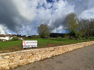 Terreny residencial a Santiurde de Toranzo. Parcela residencial para construir tu hogar en el valle del pas