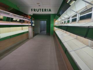 Location Local commercial à Inmobiliaria - Barreda. Local comercial en torrelavega