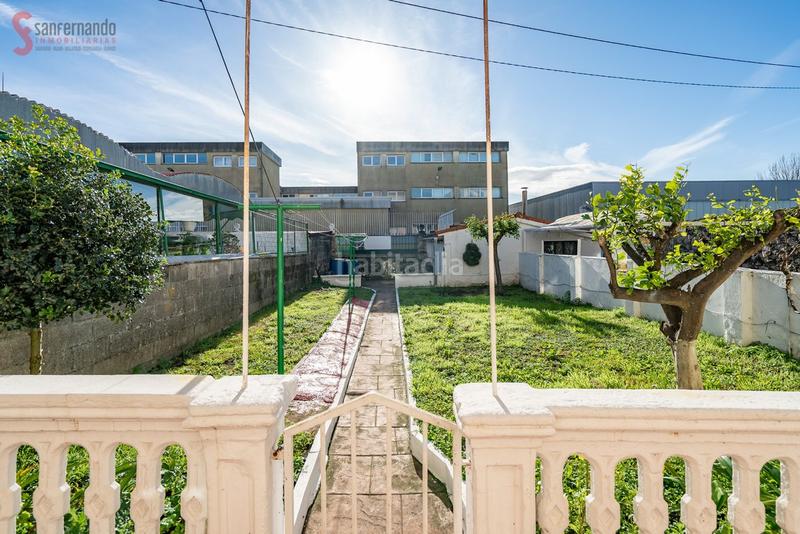 Foto 0d3fe15d-1471-45e7-99f7-c26da1fa5331. Piso planta baja con jardín en Monte en Monte Santander