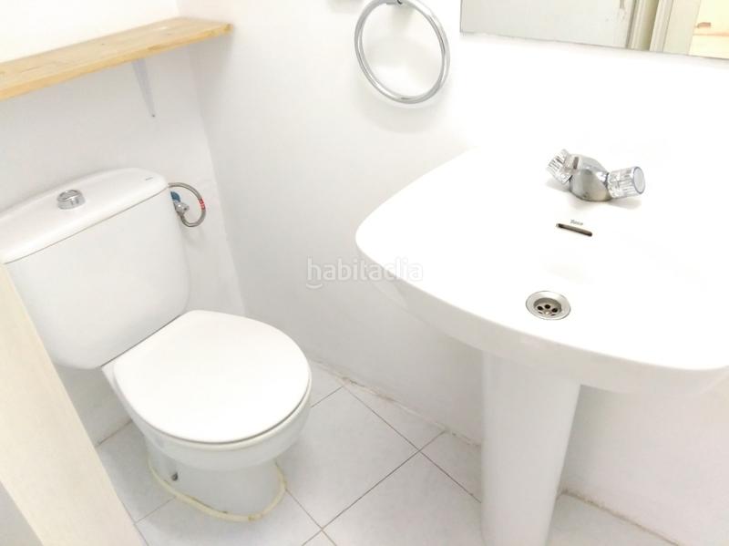 Foto 41327037-eff4-46f8-8164-07446e31416c. Location local commercial dans Centro Torrelavega