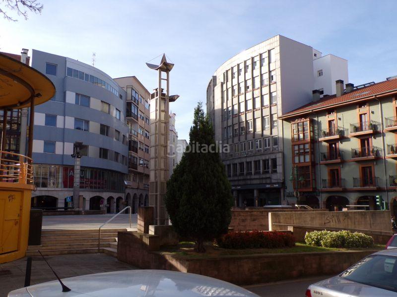 Foto 8a6d1efe-181f-4833-af50-88ed10143213. Location local commercial dans Centro Torrelavega