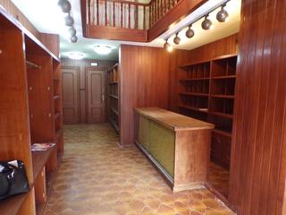 Local Comercial en Sierrapando